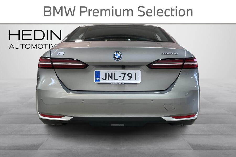 heti ajoon BMW i5