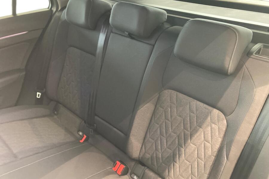 heti ajoon Volkswagen Golf