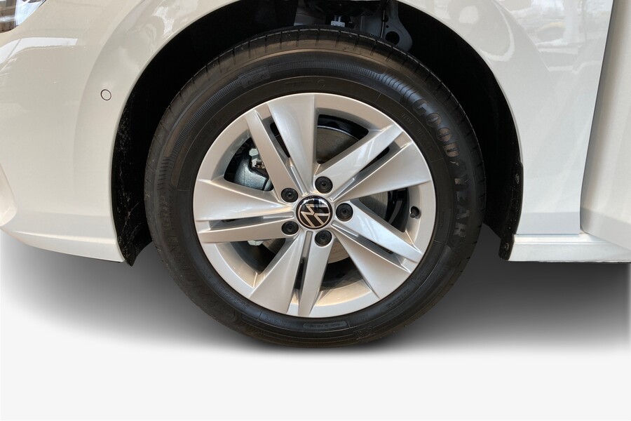 heti ajoon Volkswagen Golf