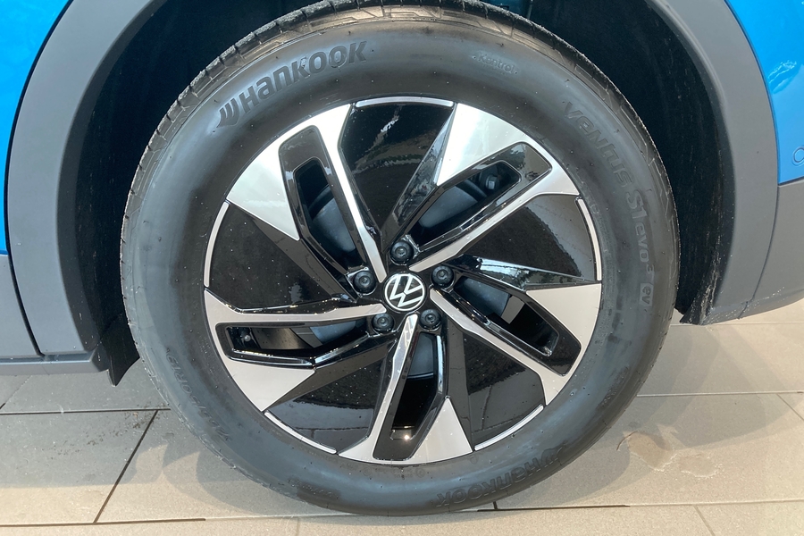 heti ajoon Volkswagen ID.4