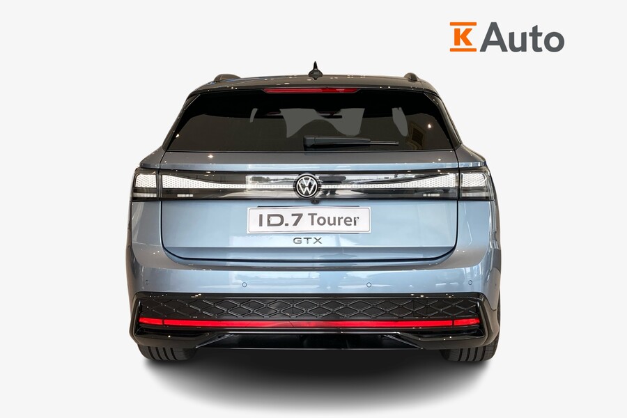 Tourer GTX 4MOTION 75-v Juhlamalli 250 kW, akku 86 kWh heti ajoon Volkswagen ID.7