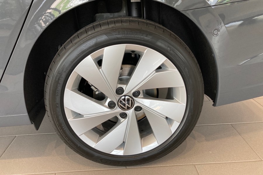heti ajoon Volkswagen Golf