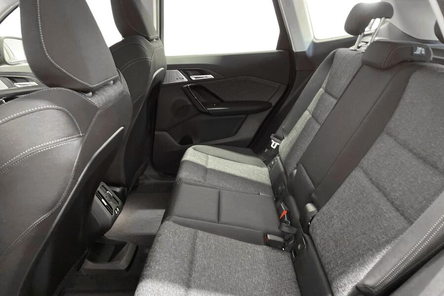 25e A xDrive Charged Plus//LATAUSHYBRIDI//KAMPANJAMALLI *** Tähän autoon talvirenkaat 980 € heti ajoon BMW X1