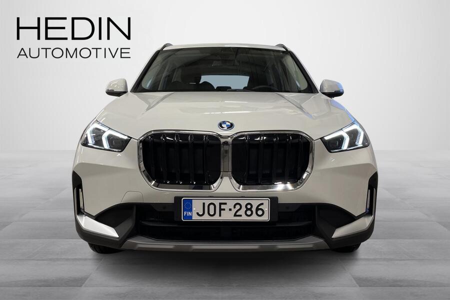 25e Automaatti xDrive Charged Edition Premium//LATAUSHYBRIDI//KAMPANJAHINTA *** Tähän autoon talvire heti ajoon BMW X1