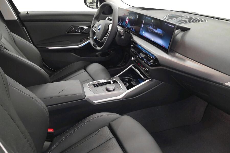heti ajoon BMW 330