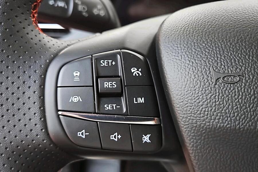 heti ajoon Ford Focus