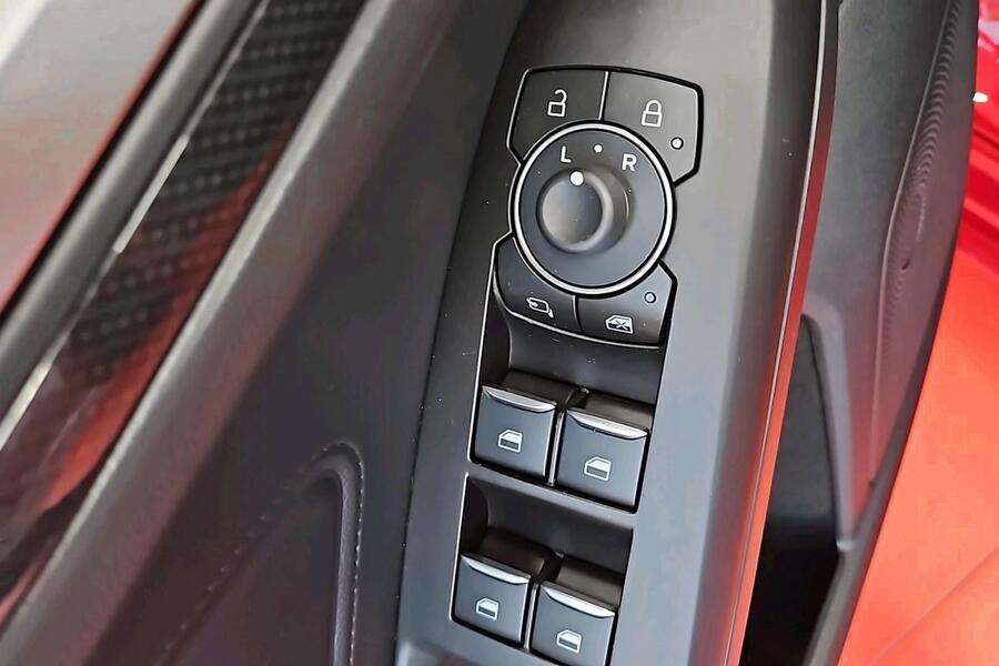 heti ajoon Ford Focus