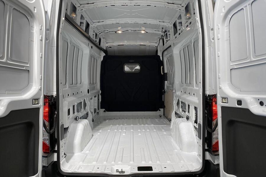 heti ajoon Ford Transit