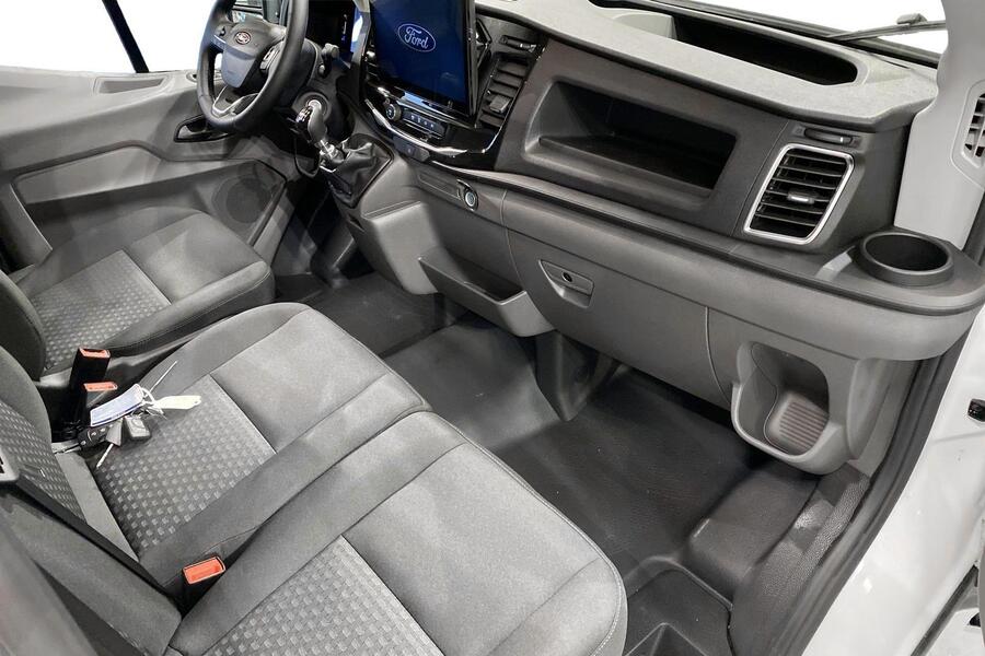 heti ajoon Ford Transit