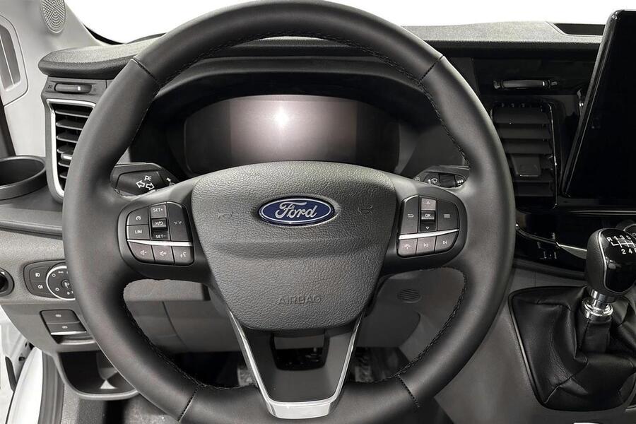 heti ajoon Ford Transit