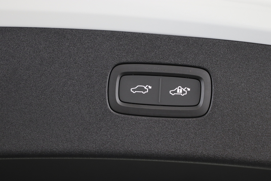 heti ajoon Volvo ES90