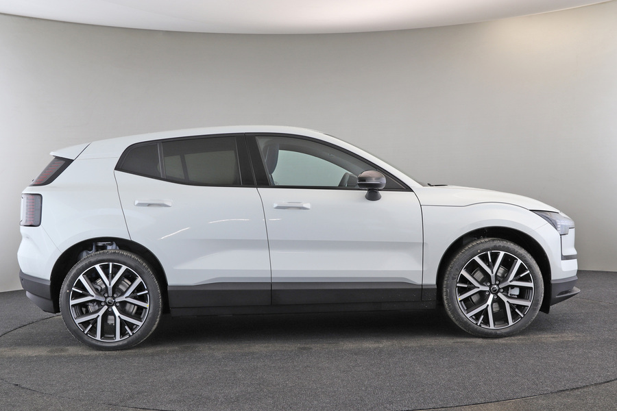 heti ajoon Volvo EX30