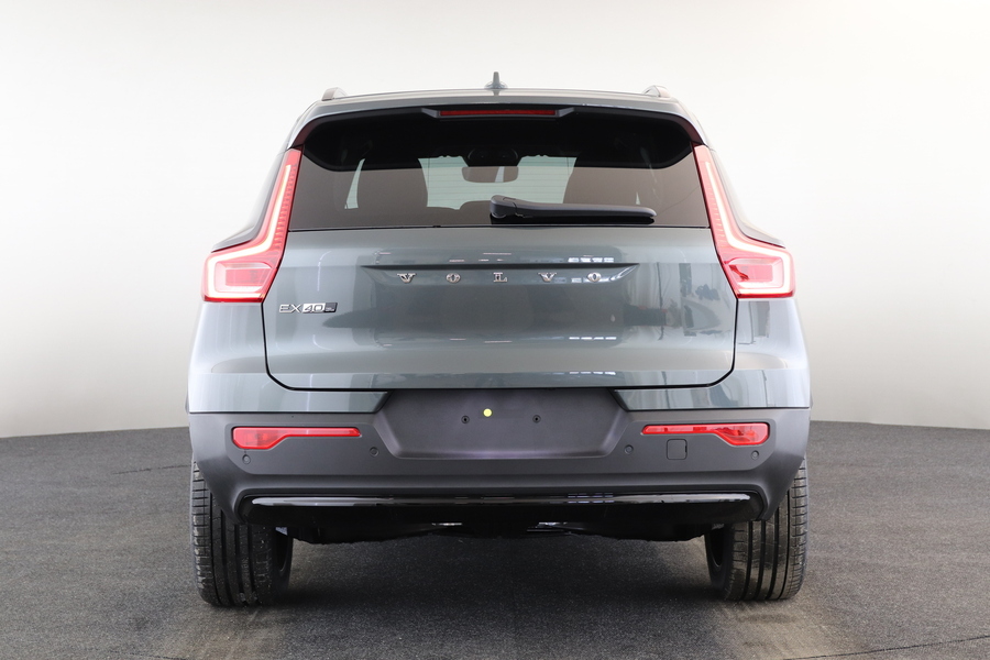 heti ajoon Volvo EX40