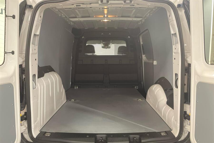 heti ajoon Volkswagen Caddy Maxi