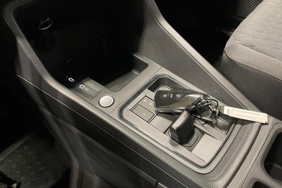 heti ajoon Volkswagen Caddy Maxi