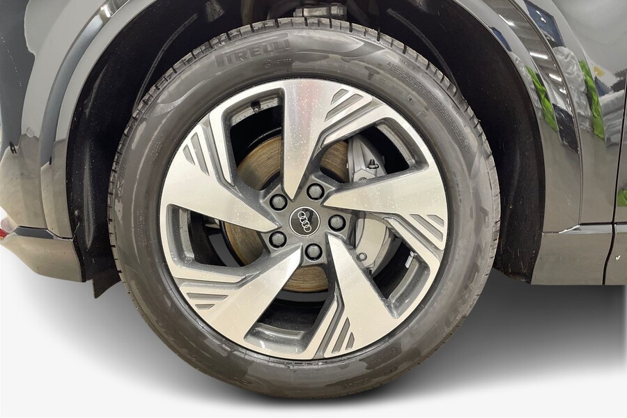 heti ajoon Audi Q6 e-tron