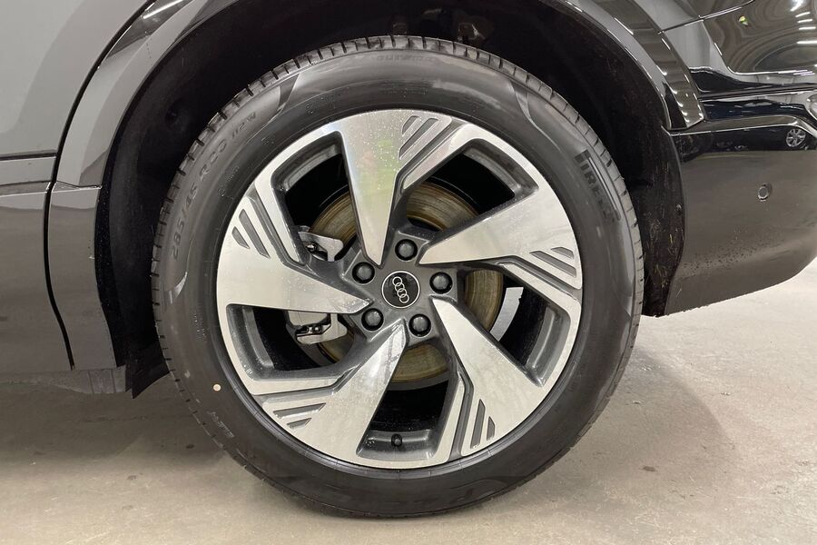 heti ajoon Audi Q6 e-tron