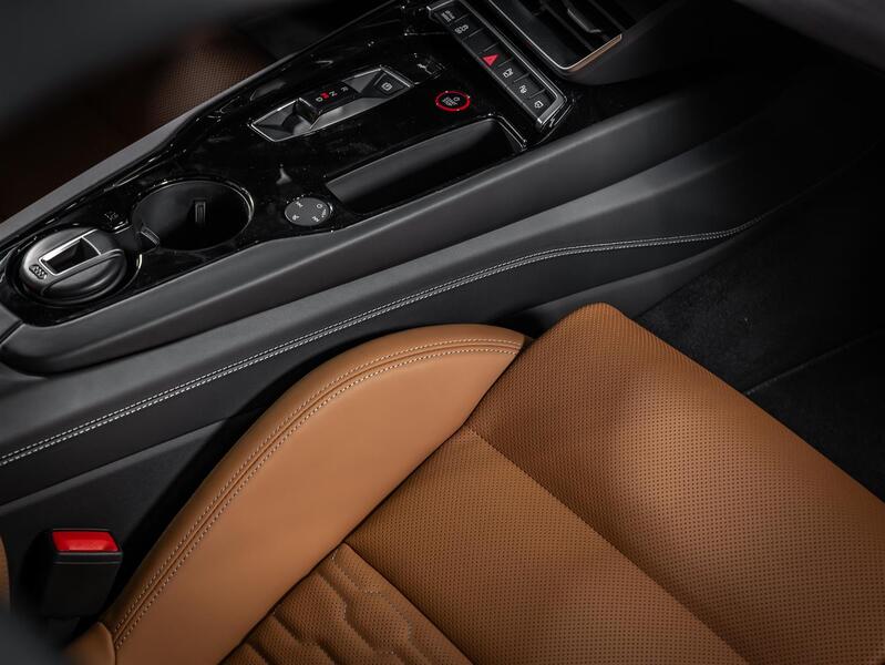 heti ajoon Audi e-tron GT