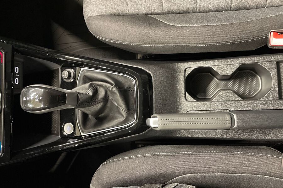 Style Edition 1,0 TSI 85 kW DSG-automaatti *Korkotarjous 1,49% + kulut tähän autoon* heti ajoon Volkswagen T-Cross