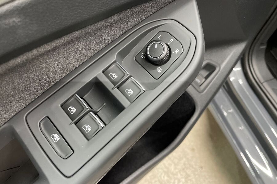 Variant Comfort Edition 1,5 eTSI 85 kW (MHEV) DSG *Korkotarjous 1,49% + kulut tähän autoon* heti ajoon Volkswagen Golf