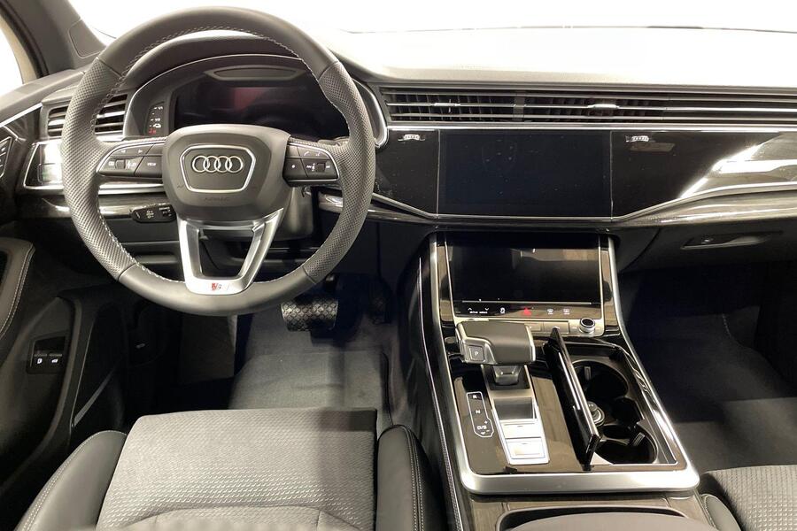 heti ajoon Audi Q7