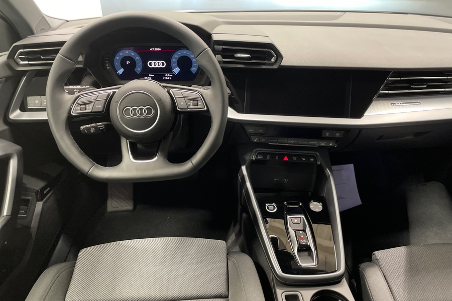 Sedan Plus 35 TFSI heti ajoon Audi A3