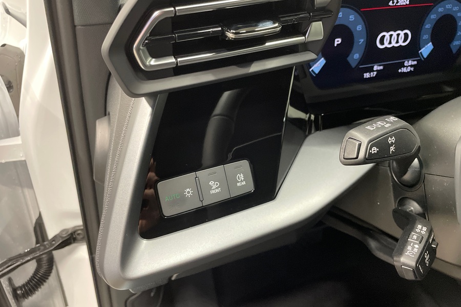 Sedan Plus 35 TFSI heti ajoon Audi A3