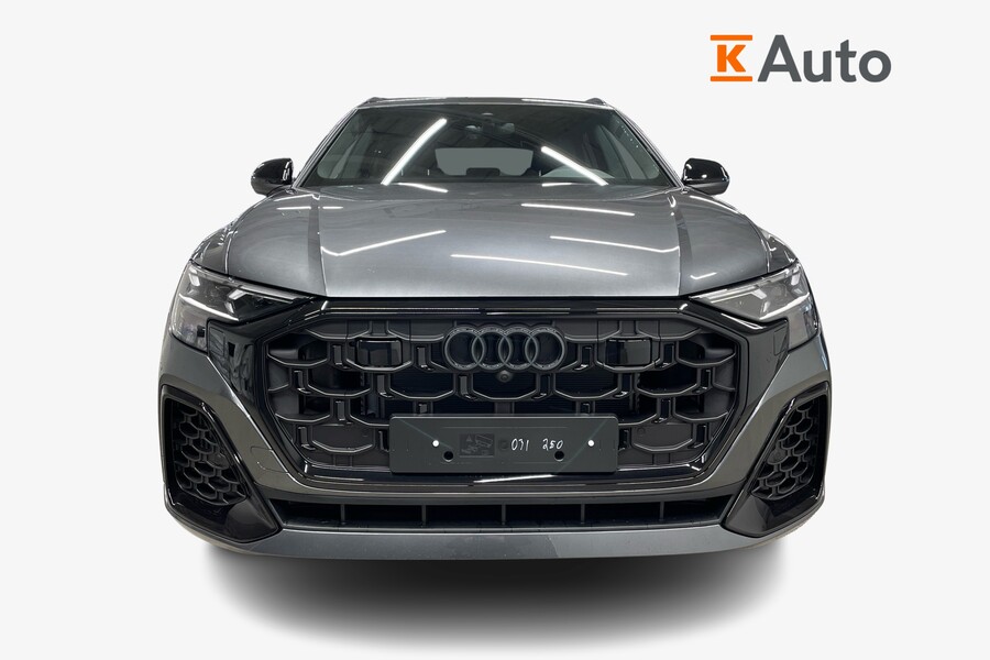 heti ajoon Audi Q8
