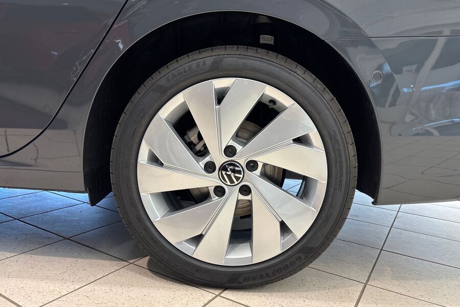 heti ajoon Volkswagen Golf