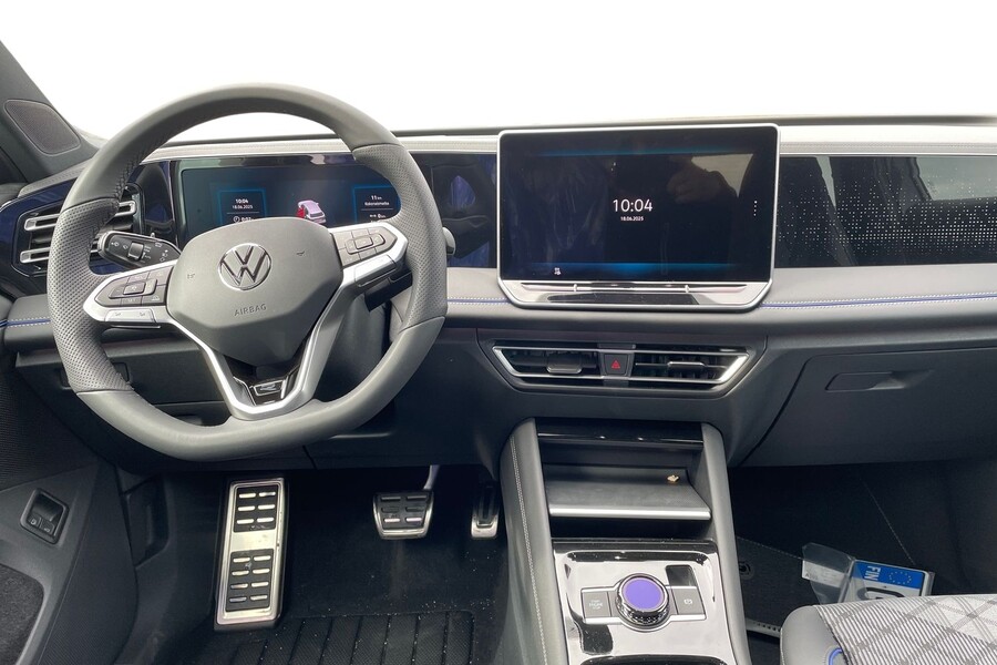 R-Line Edition eHybrid 150 kW DSG-autom. | Korko 1,49%+kulut | Panoraamakattoluukku | heti ajoon Volkswagen Tiguan