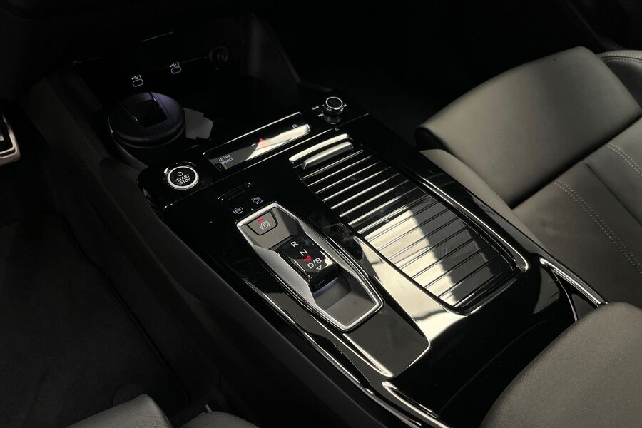 heti ajoon Audi Q6 e-tron