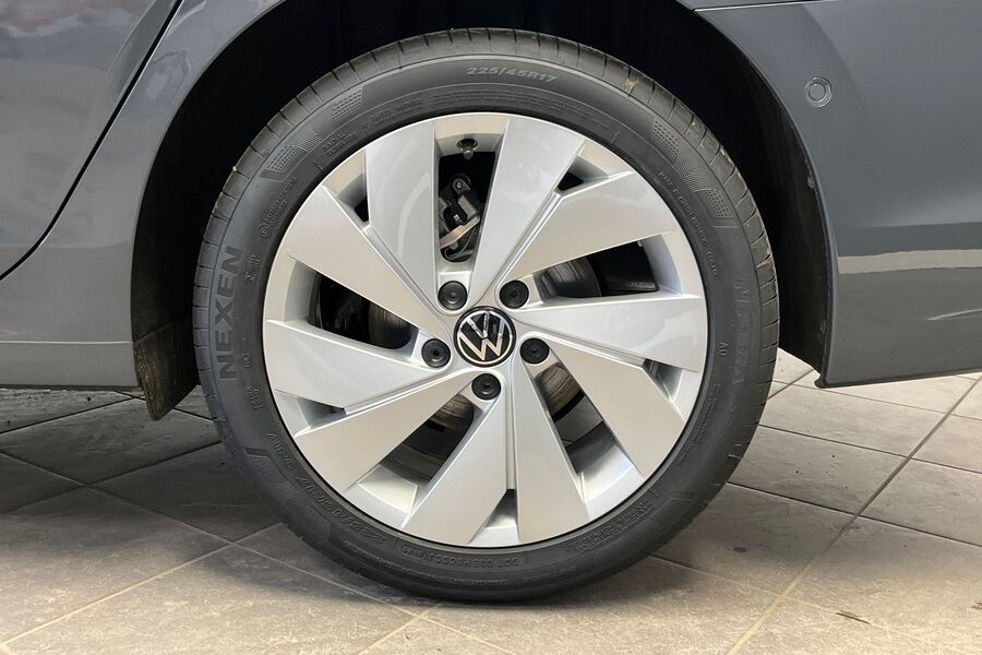 heti ajoon Volkswagen Golf