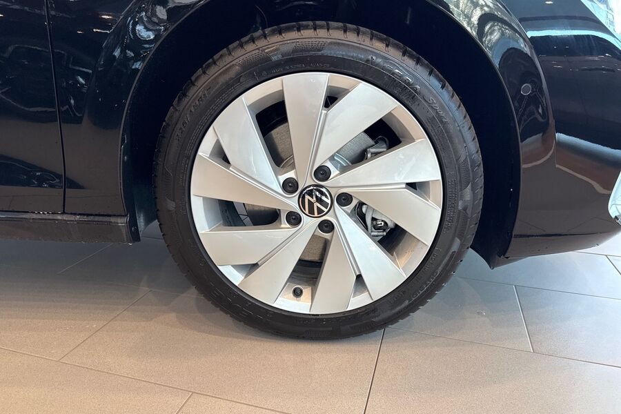 heti ajoon Volkswagen Golf