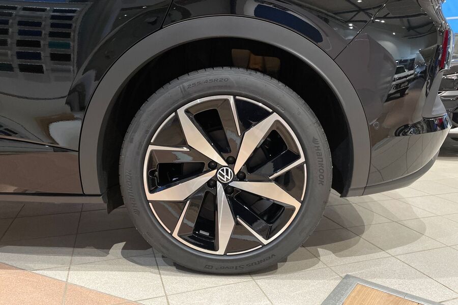 heti ajoon Volkswagen ID.4