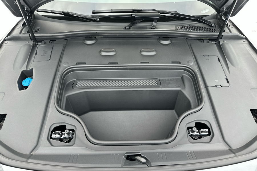 heti ajoon Audi A6 e-tron