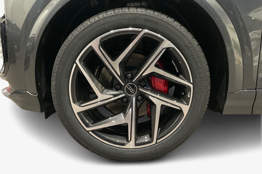 heti ajoon Audi Q6 e-tron