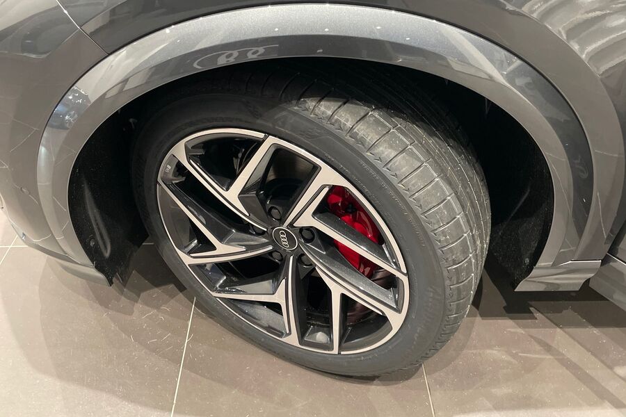 heti ajoon Audi Q6 e-tron