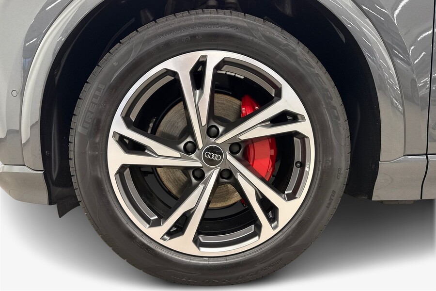 heti ajoon Audi Q6 e-tron