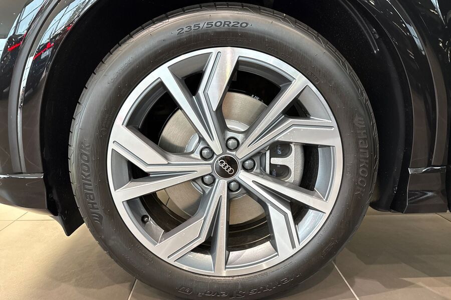 heti ajoon Audi Q4 e-tron