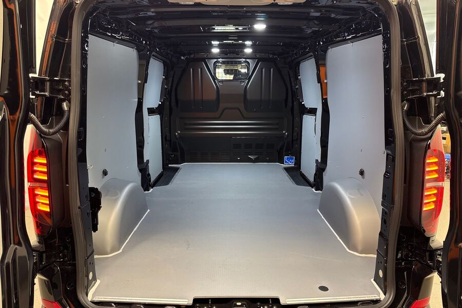 heti ajoon Volkswagen Transporter