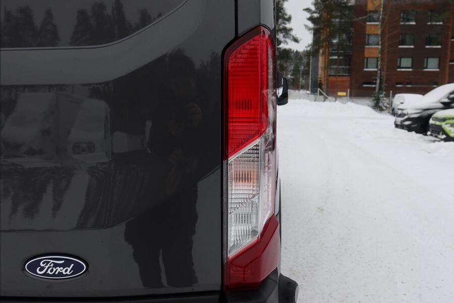 heti ajoon Ford Transit