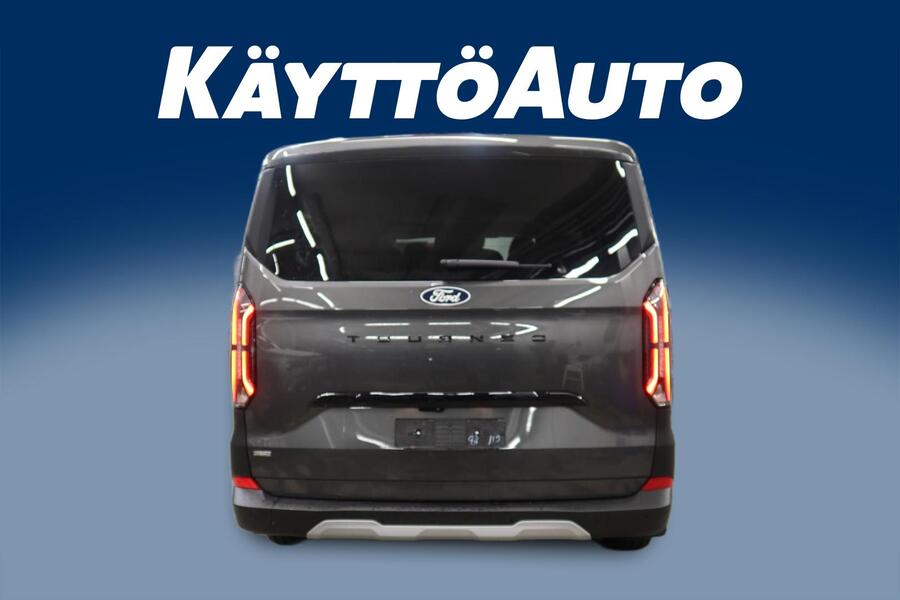 heti ajoon Ford Tourneo Custom