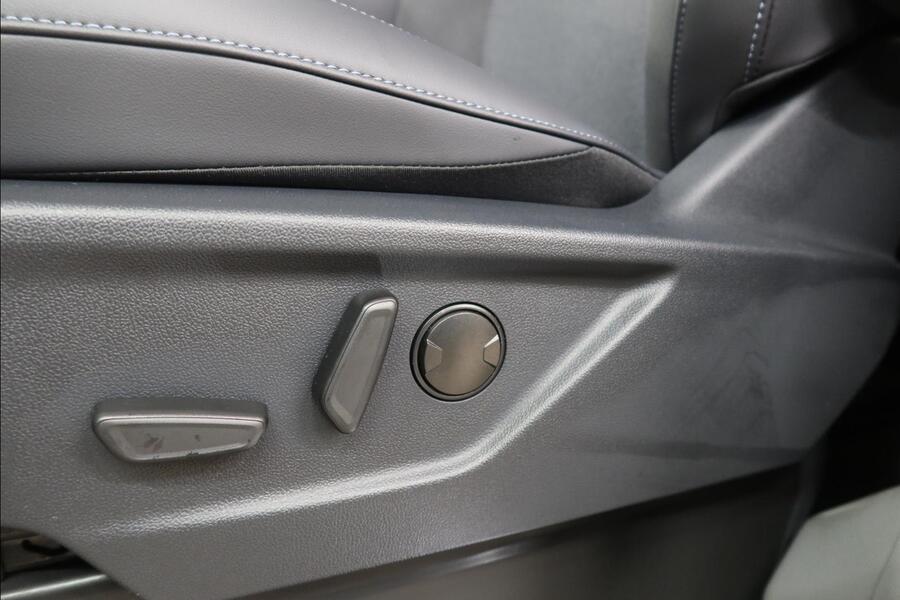 heti ajoon Ford Tourneo Custom