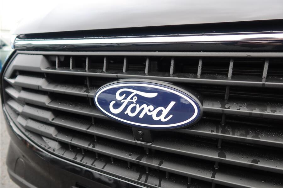 heti ajoon Ford Transit Custom