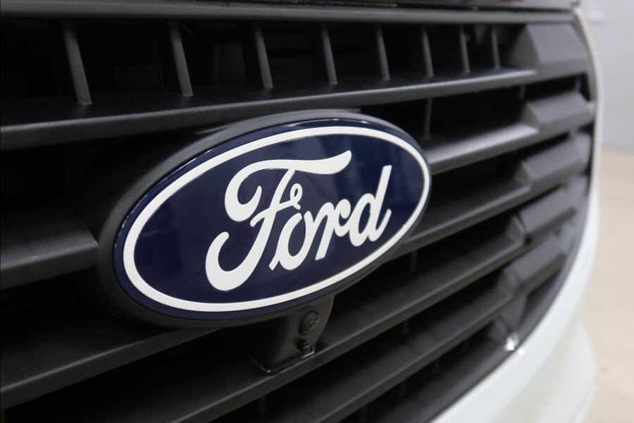 heti ajoon Ford Transit Custom