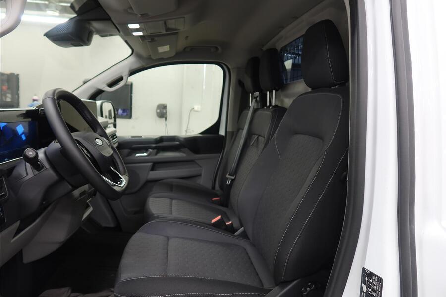 heti ajoon Ford Transit Custom