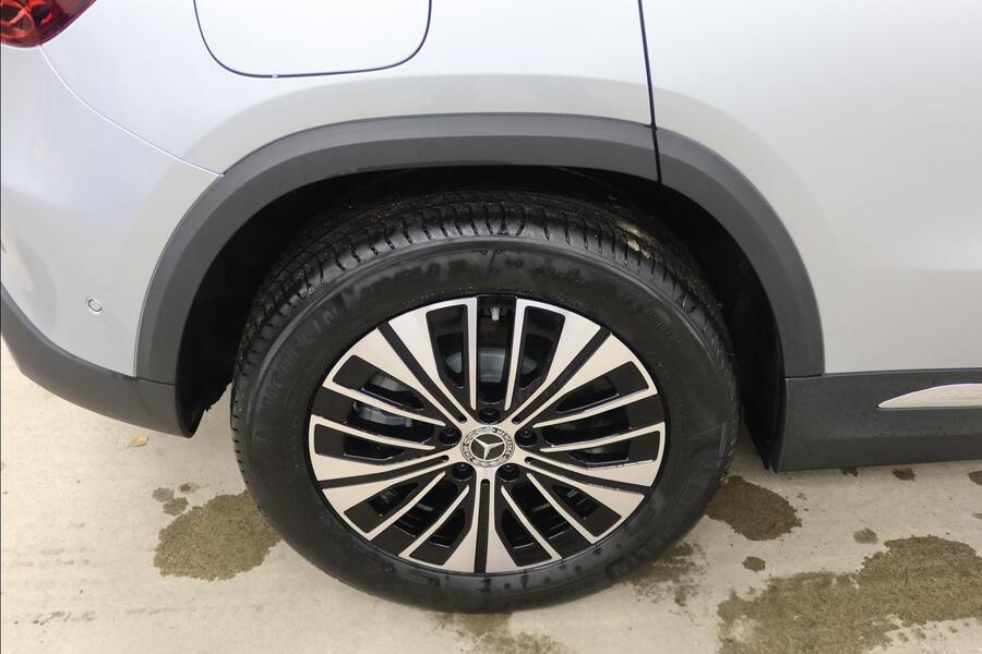 heti ajoon Mercedes-Benz EQA