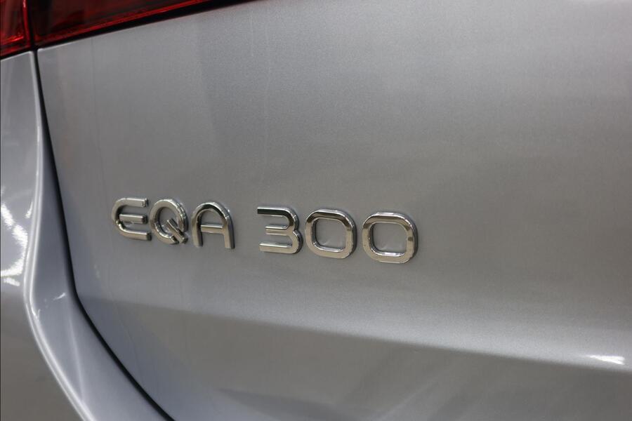 heti ajoon Mercedes-Benz EQA