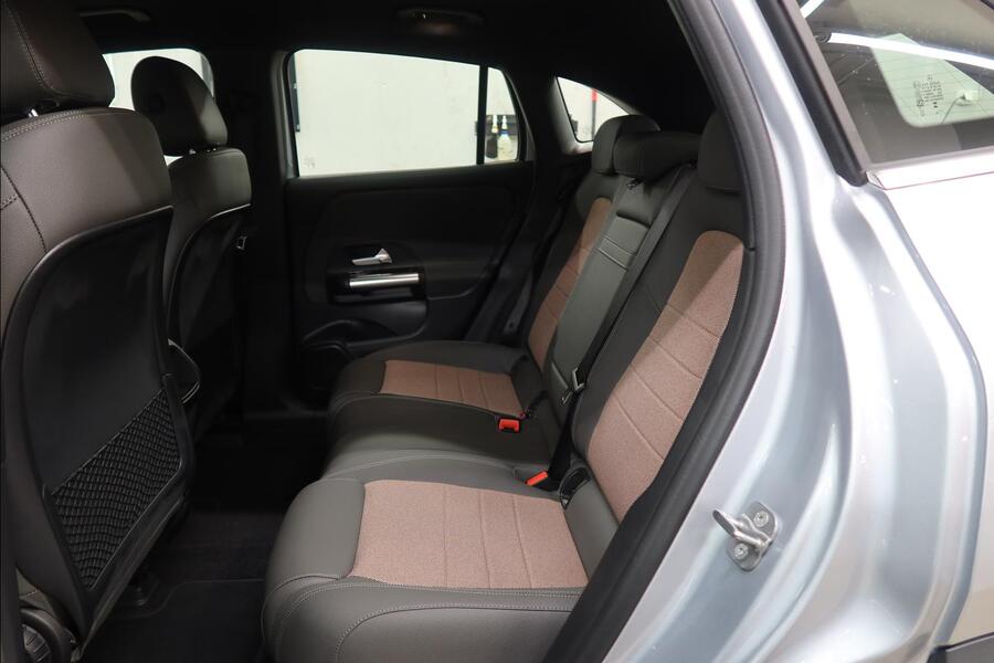 heti ajoon Mercedes-Benz EQA