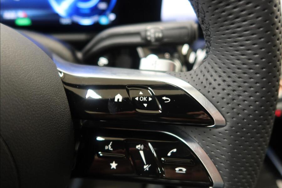 heti ajoon Mercedes-Benz EQA